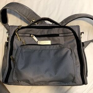 Jujube babybag - barely used
